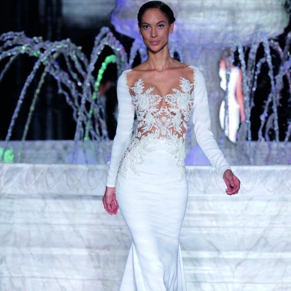 ROINE, Pronovias brand new wedding dress